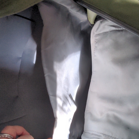 L.L. Bean Backpack 🎒 - Picture 4 of 7